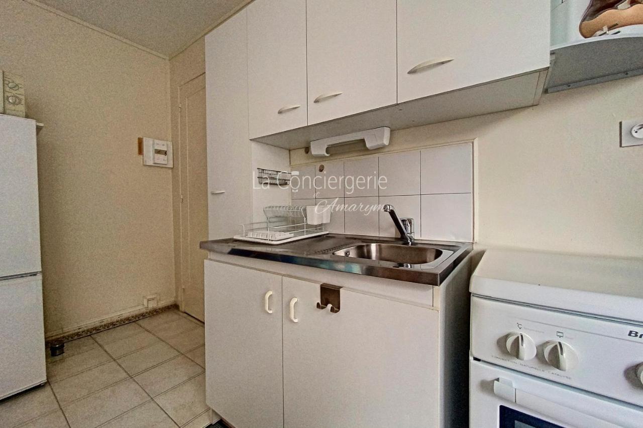 Th 23 - Appartement Vue Sur Le Port 勒特雷波尔 外观 照片
